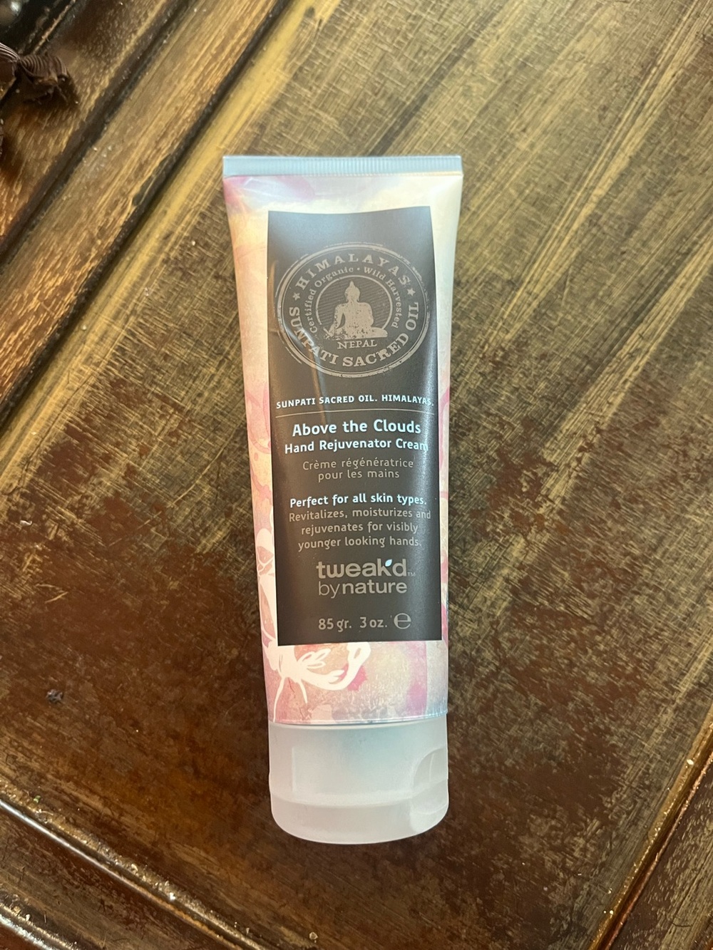 tweakd by nature "Above the Clouds" Hand Rejuvenator Cream - Pink Floral Tube